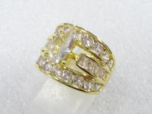 クリスタル　指輪(10号)